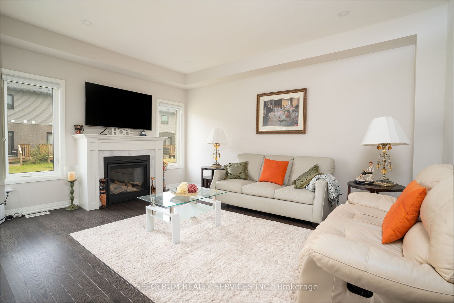 7404 Matteo Dr