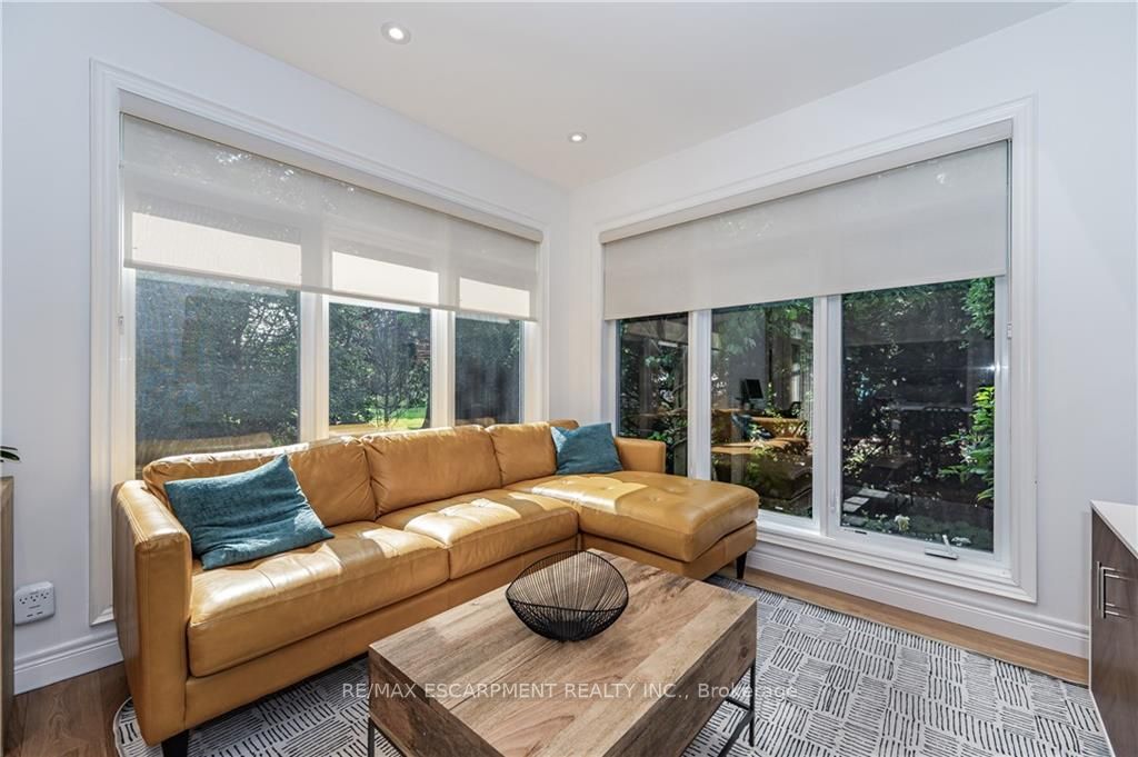 79 Woodside Road