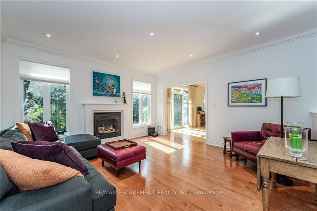 79 Woodside Road