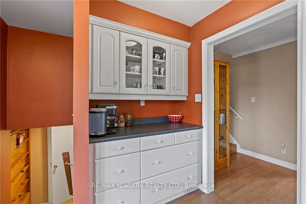 13 Centennial Dr