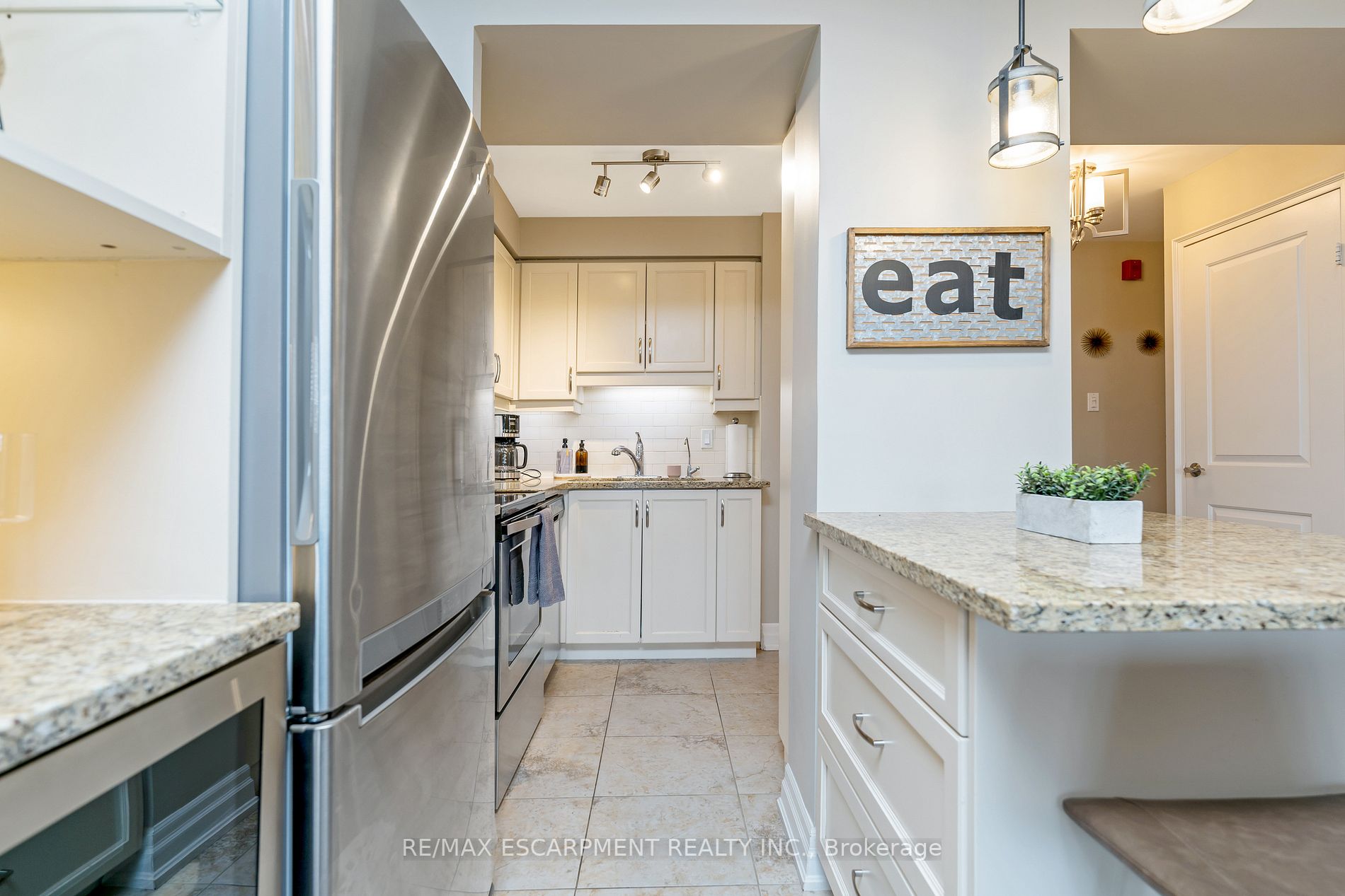 55 Yarmouth St, #307