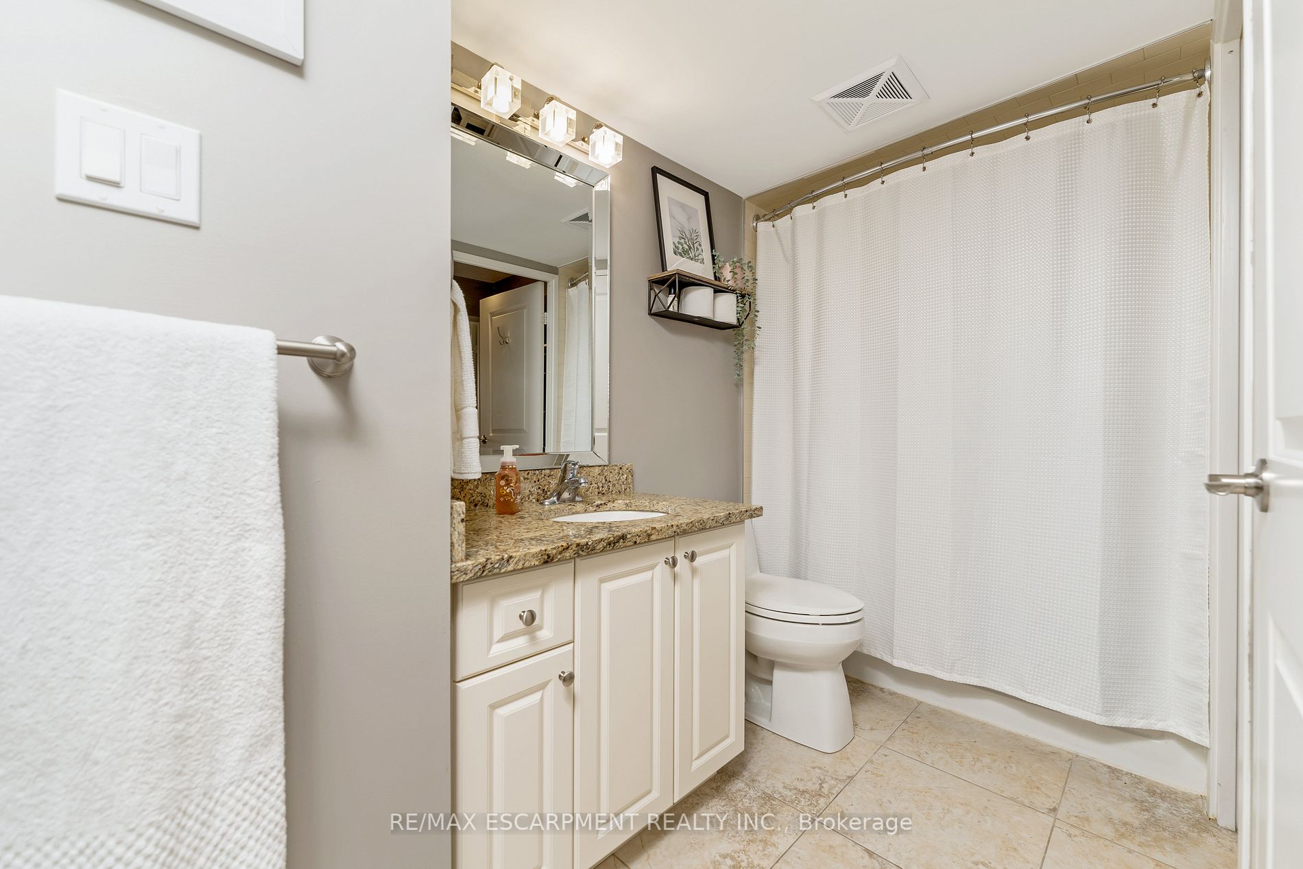 55 Yarmouth St, #307