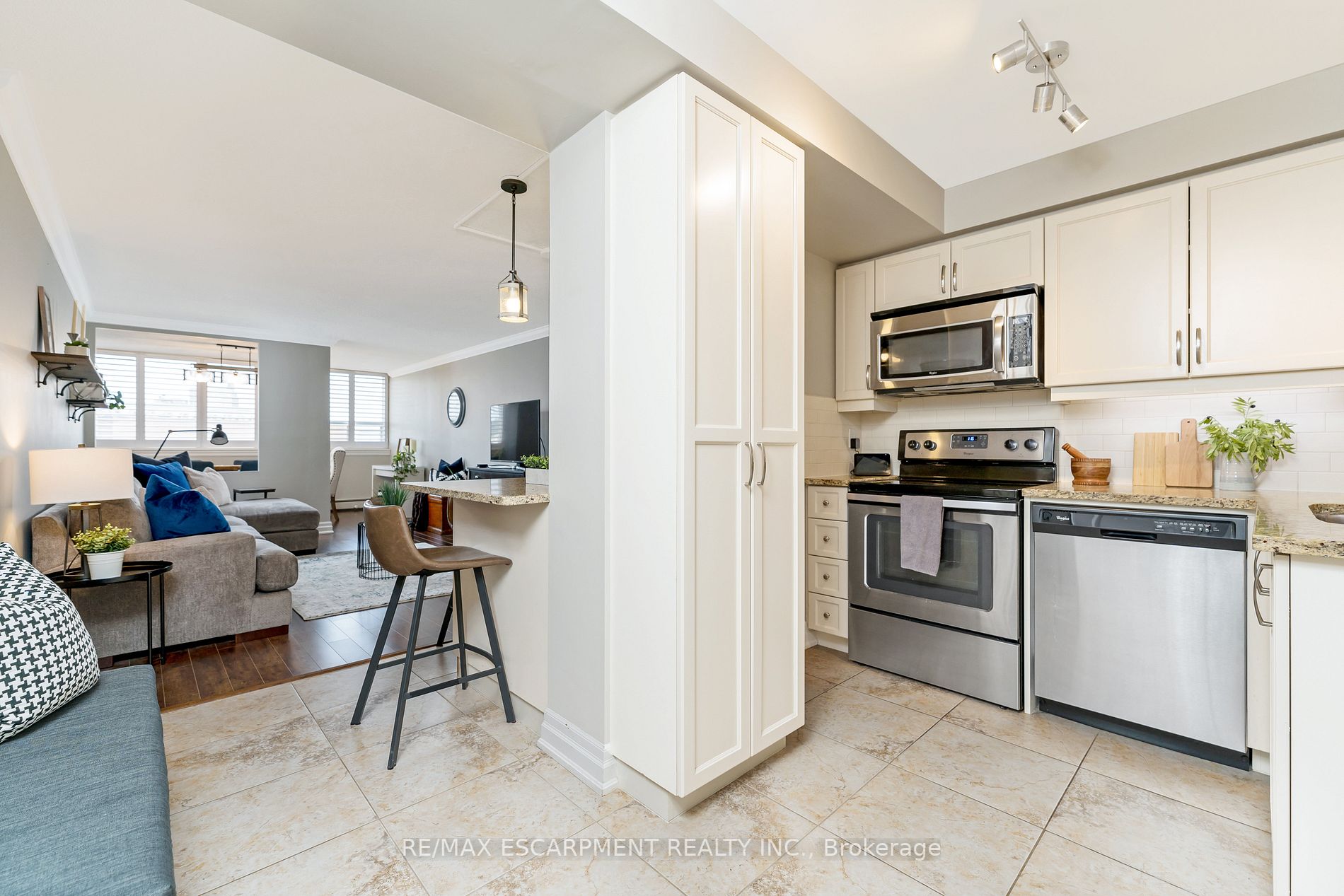 55 Yarmouth St, #307
