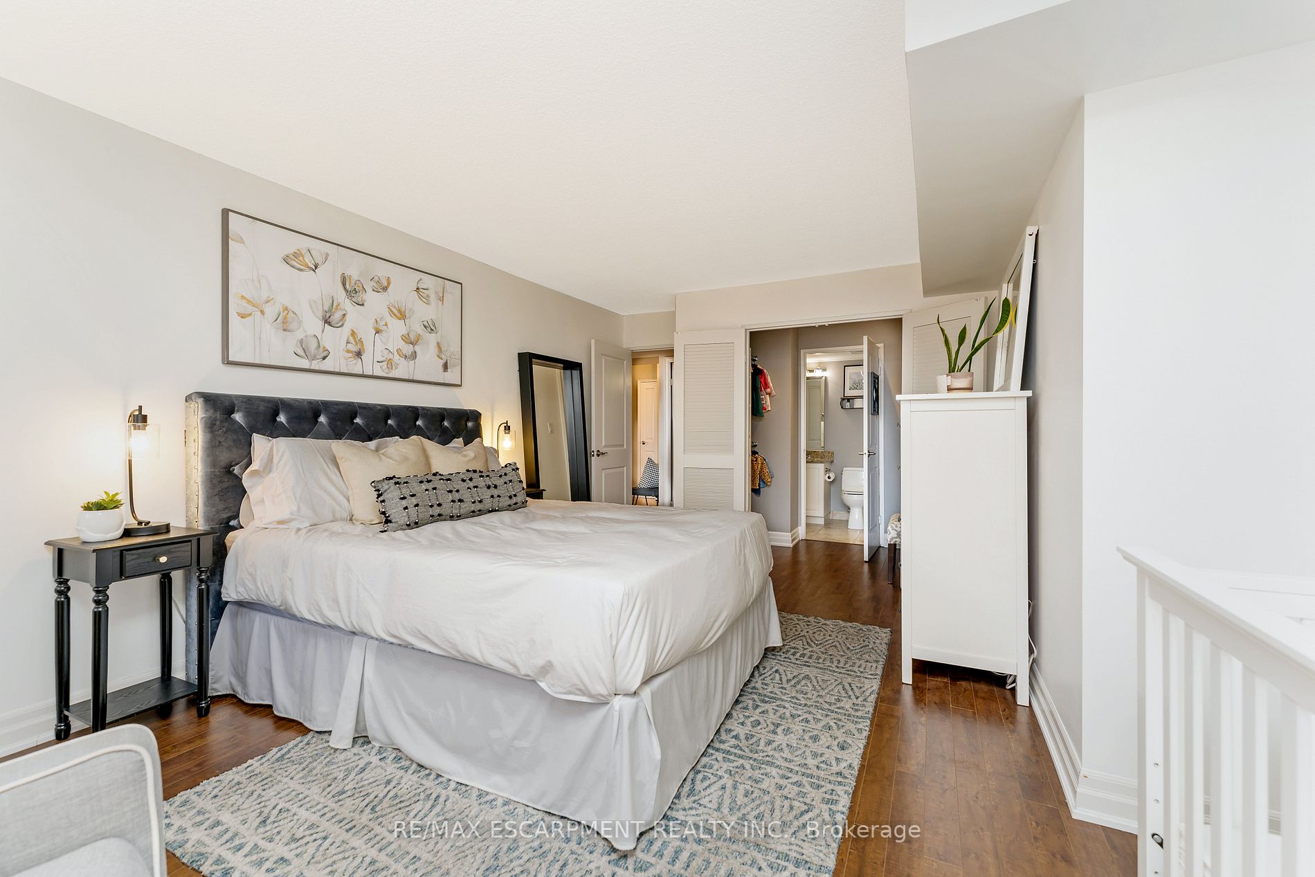 55 Yarmouth St, #307