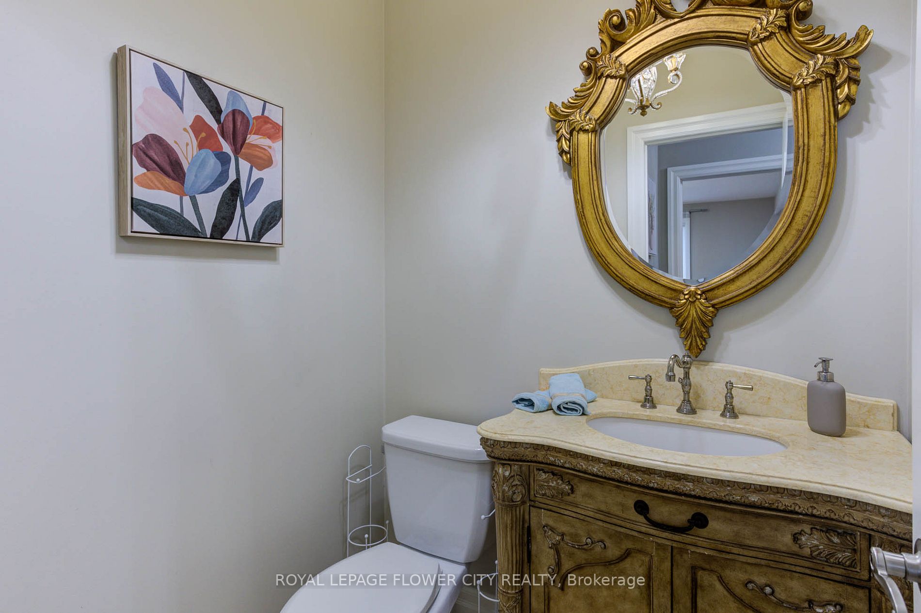 38 Brookhaven Cres
