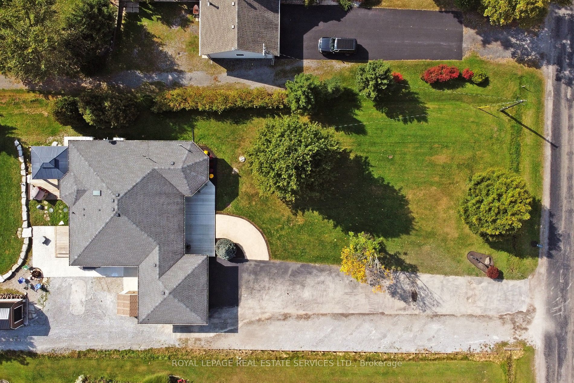637 Carl Rd
