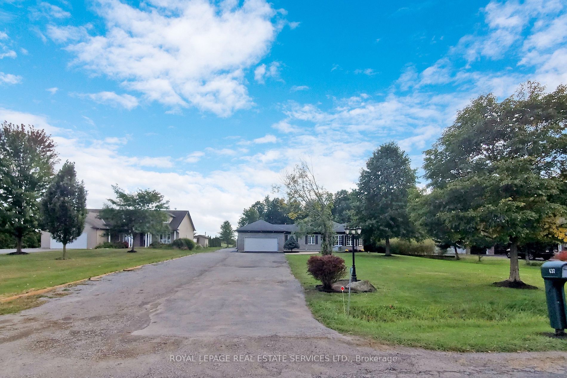 637 Carl Rd