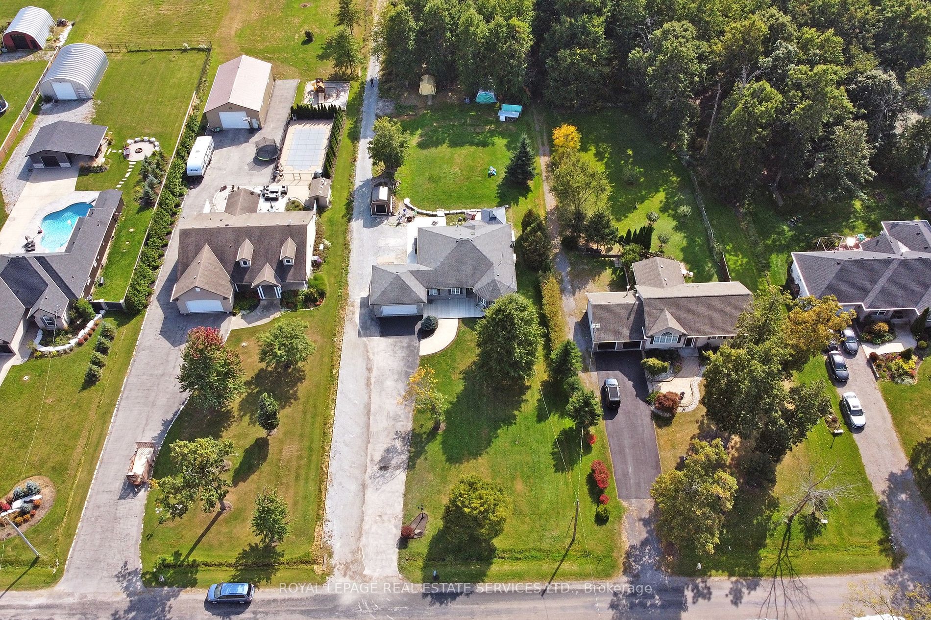 637 Carl Rd