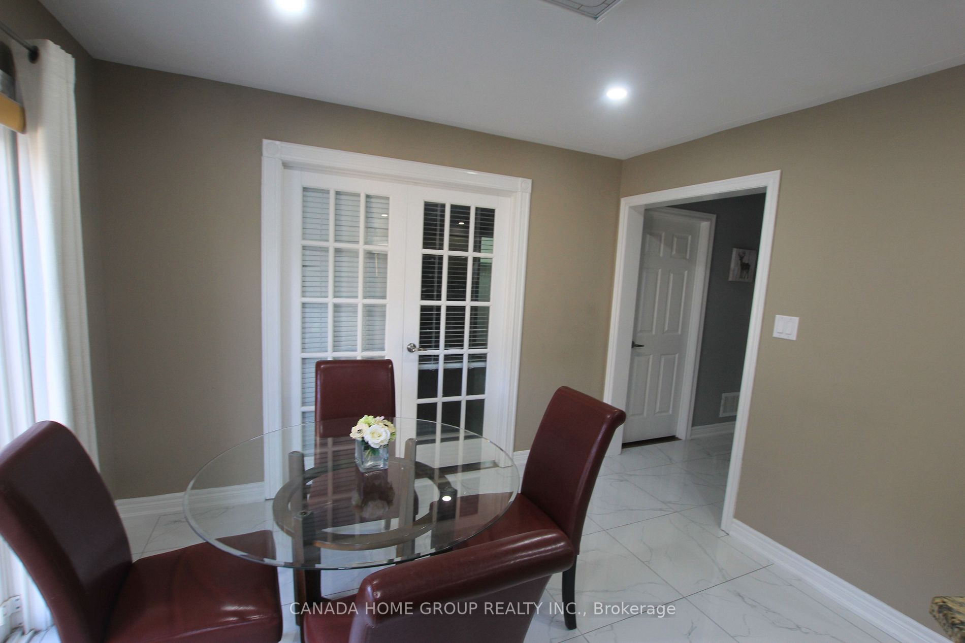 25 Stevens Drive