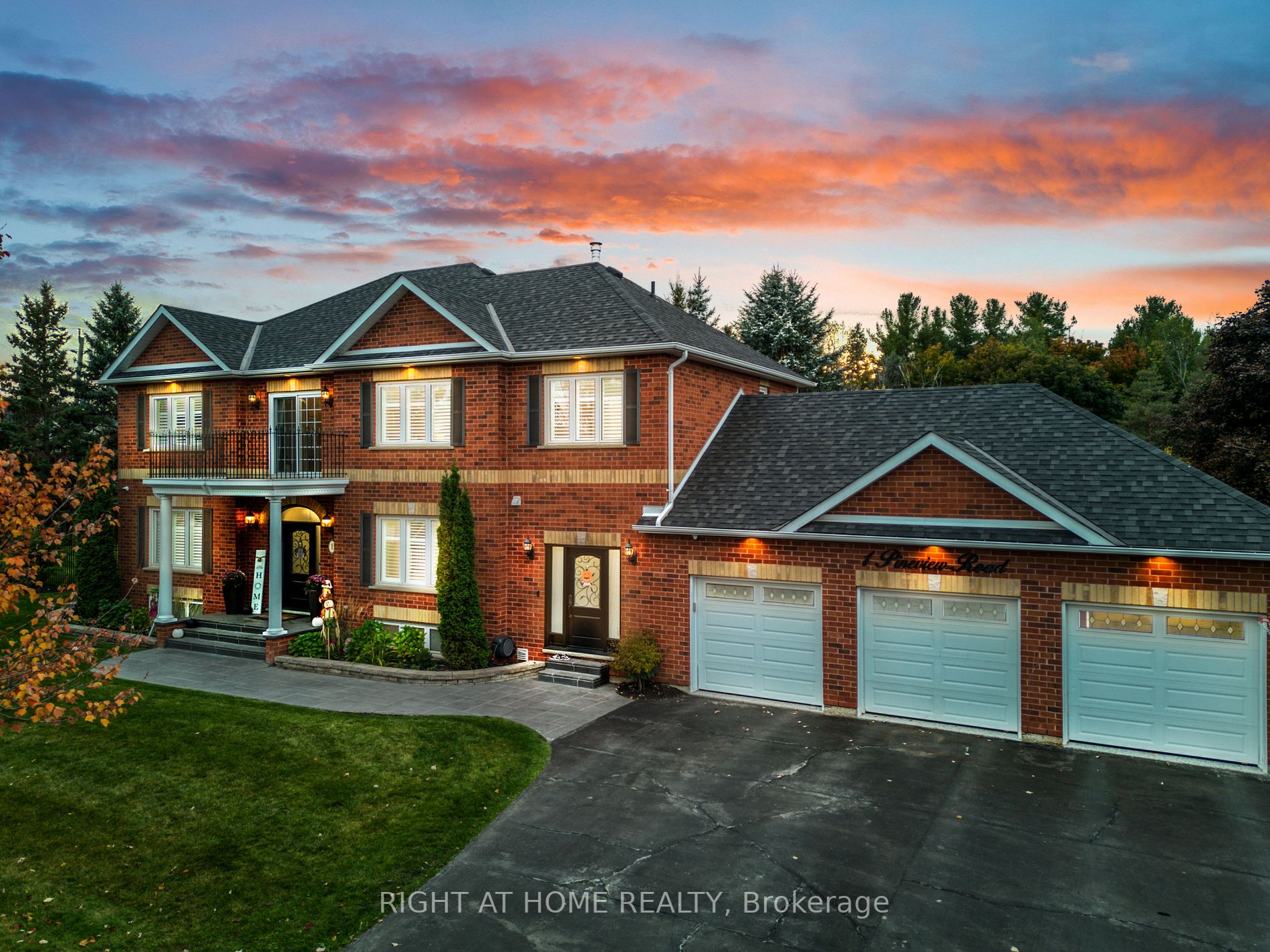 1 Pineview Road