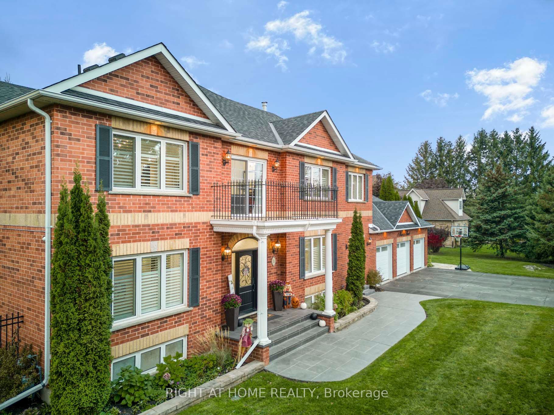 1 Pineview Road