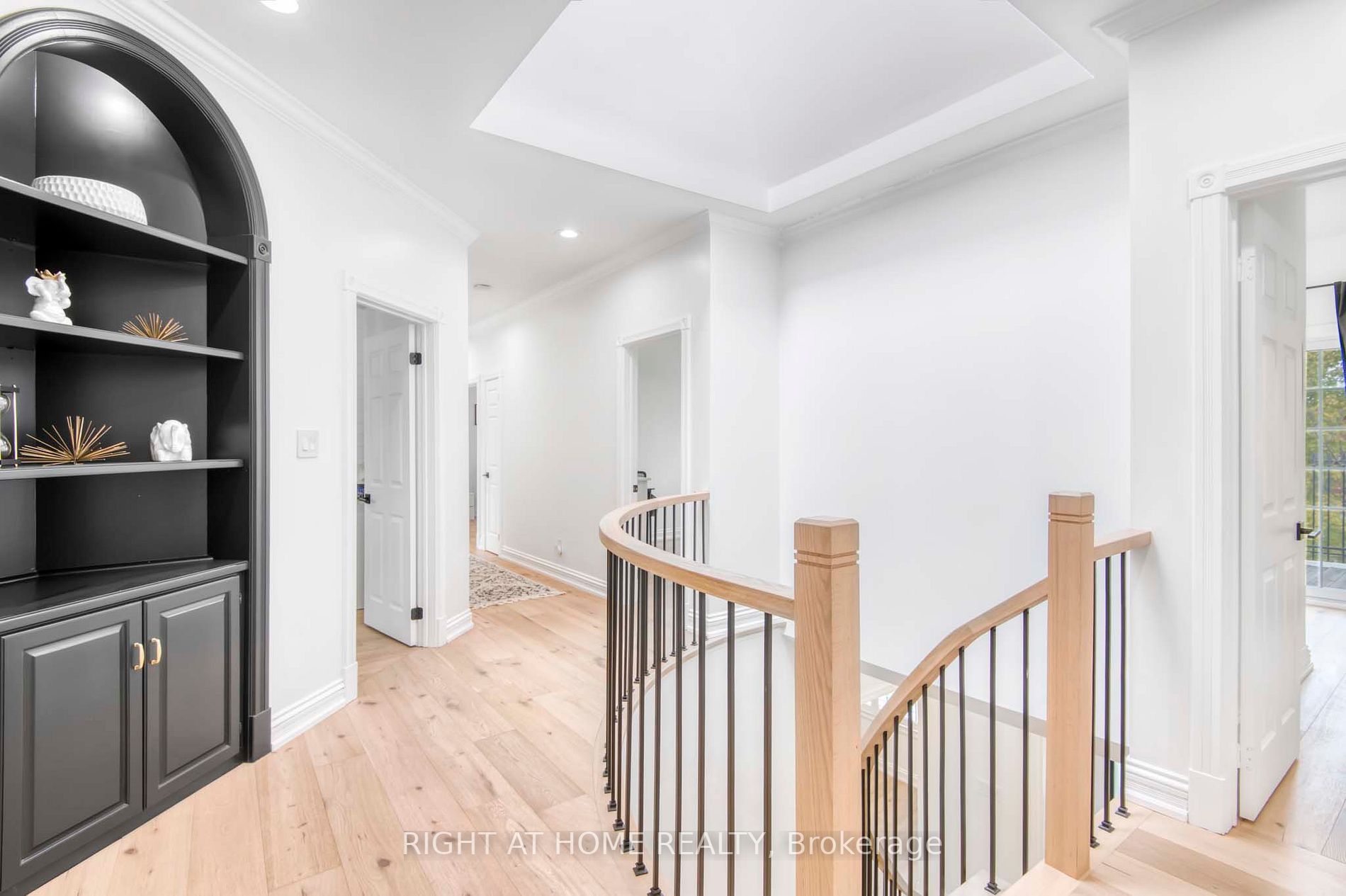 1 Pineview Road