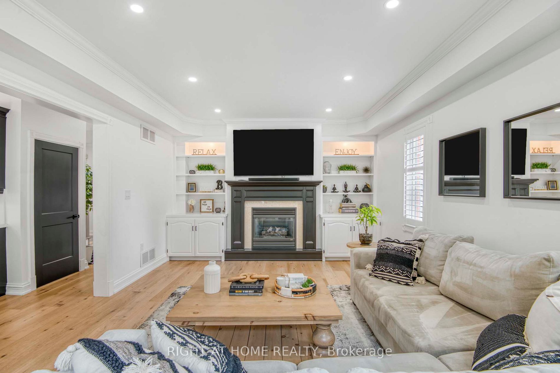 1 Pineview Road