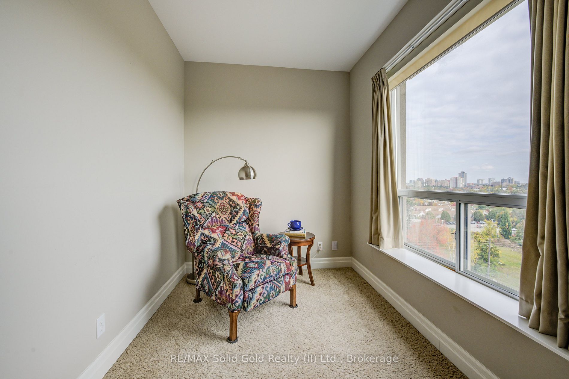223 Erb St W, #703