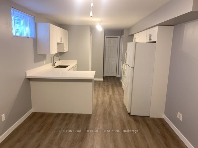 423 Division St, #B