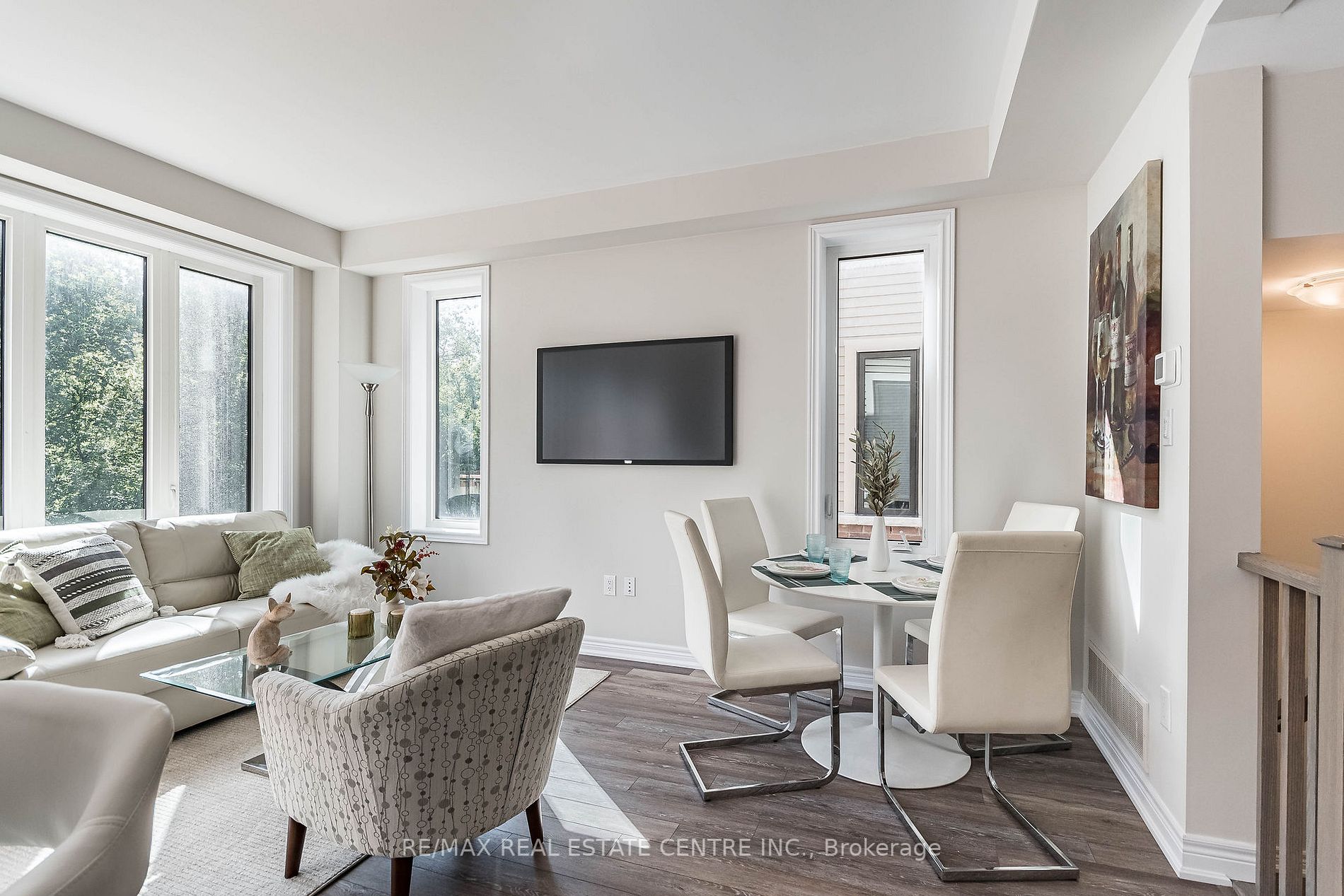 100 Hollywood Crt, #48
