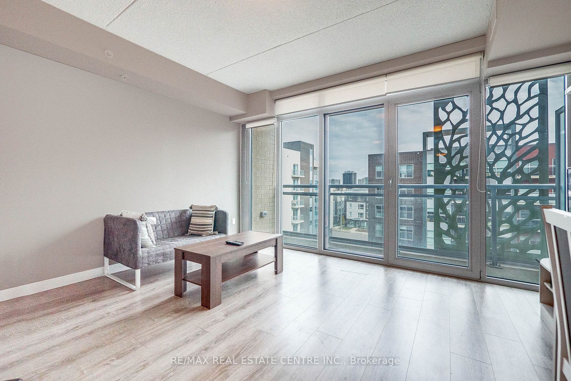 250 Albert St, #504