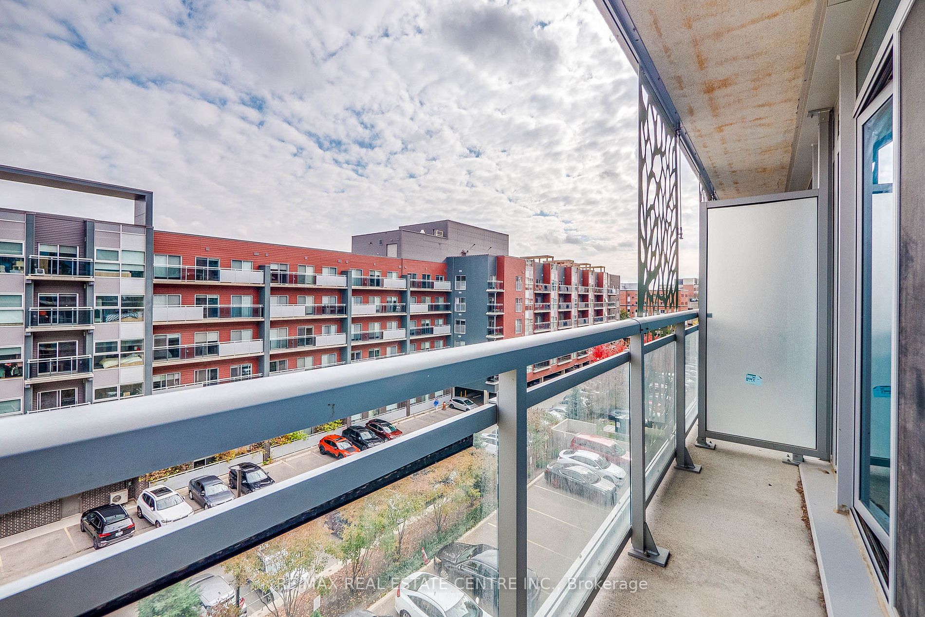 250 Albert St, #504