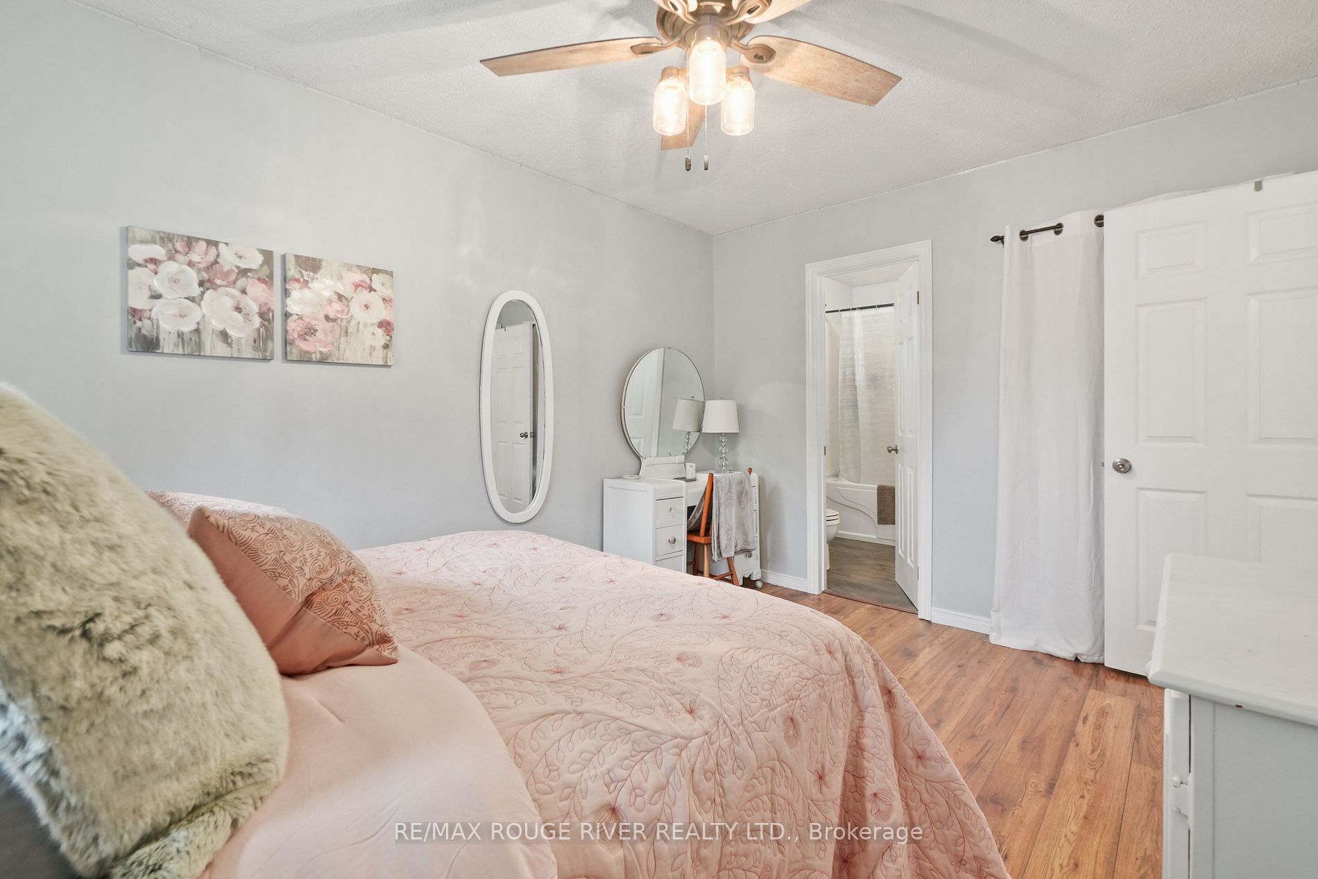 47 Meredith Cres