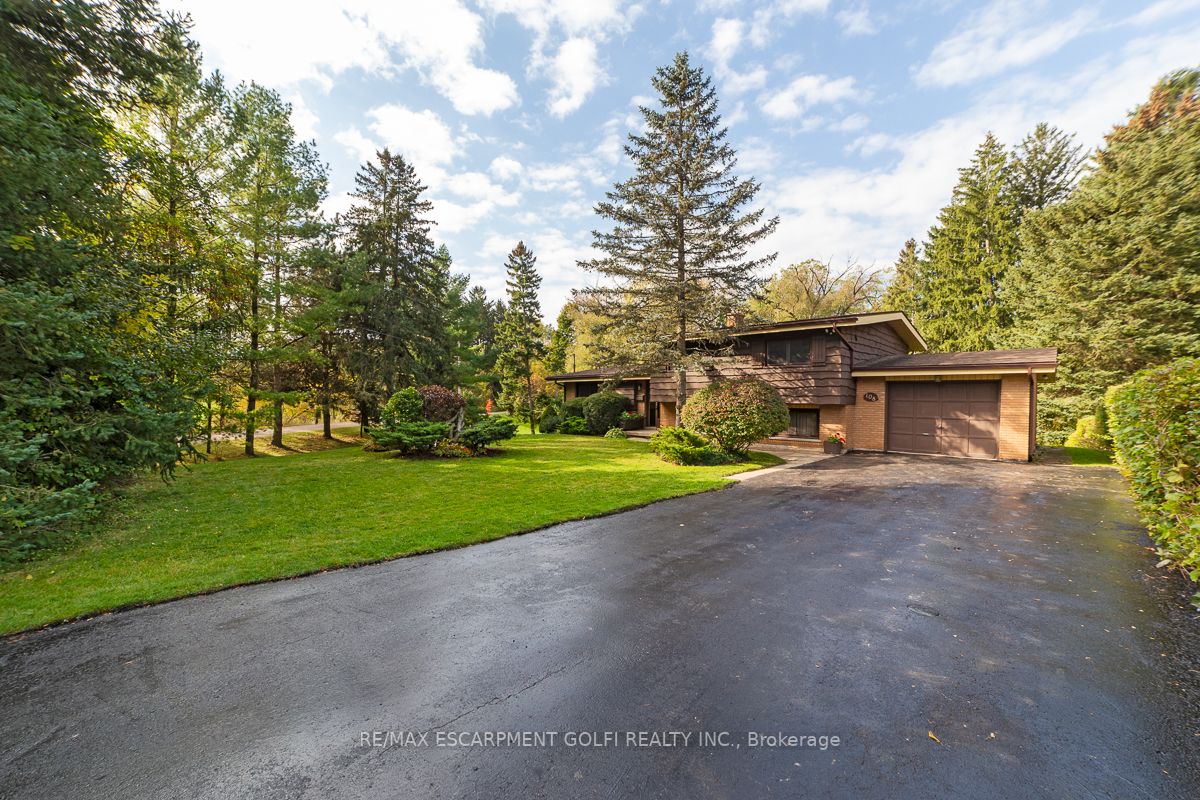 108 Lowden Ave