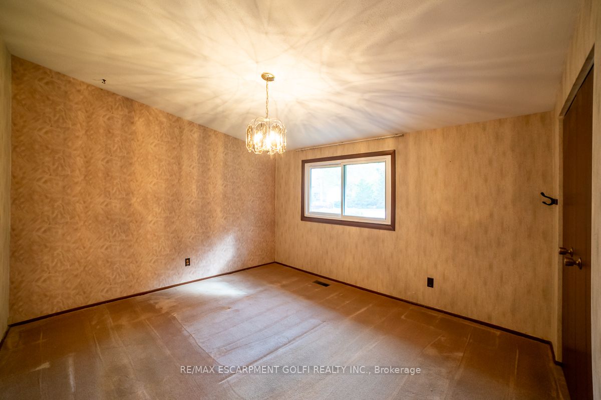 108 Lowden Ave