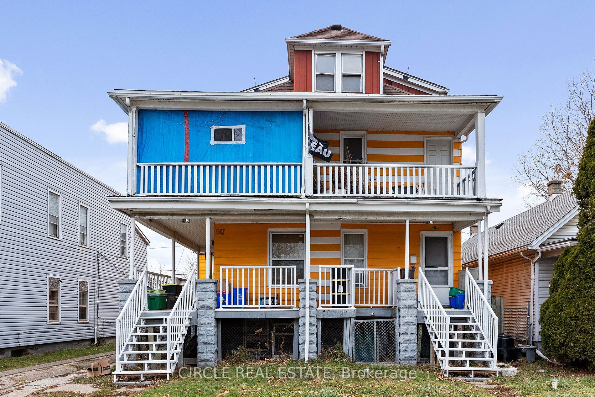 945-951 Wellington Ave