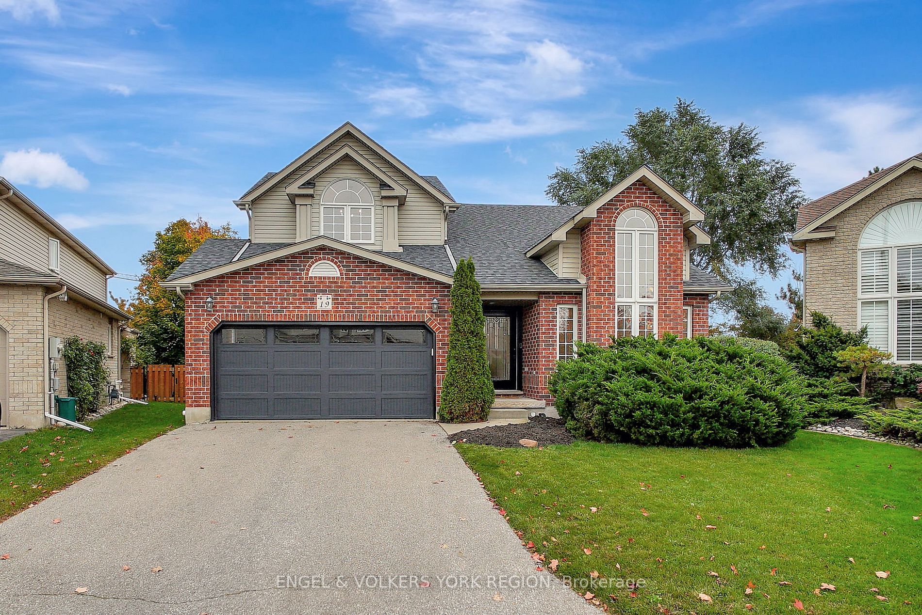 19 Baden Crt