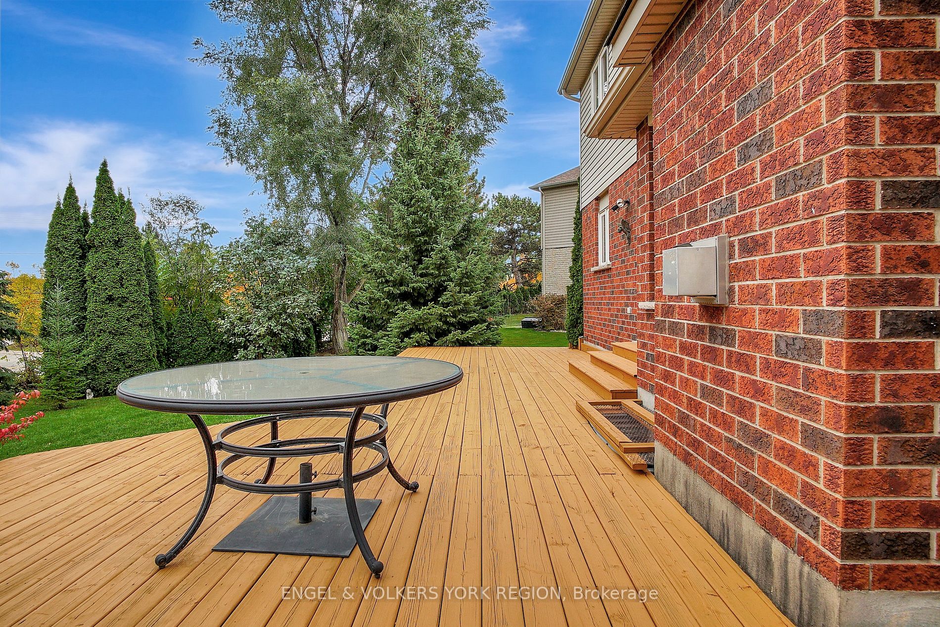 19 Baden Crt