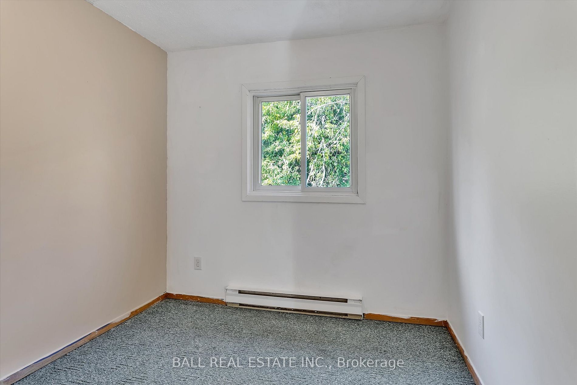 28 Applewood Crt
