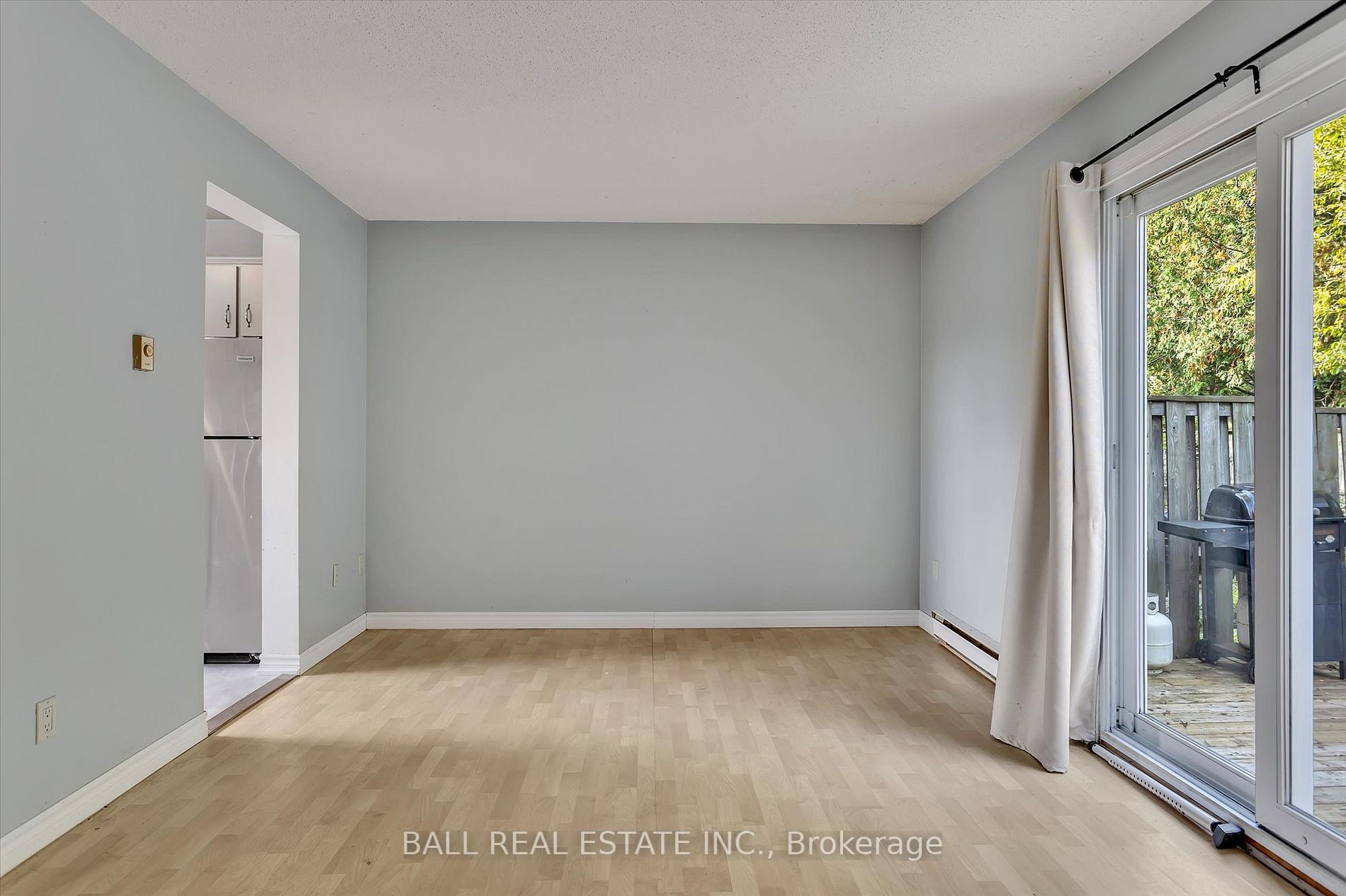 28 Applewood Crt