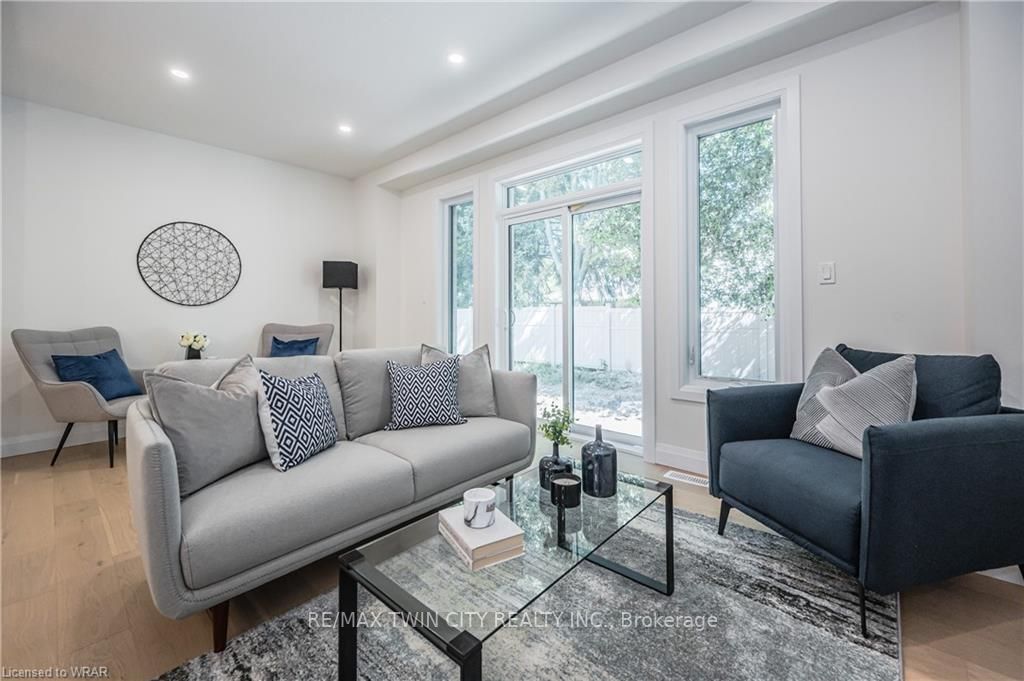143 Elgin St N, #Lot 34