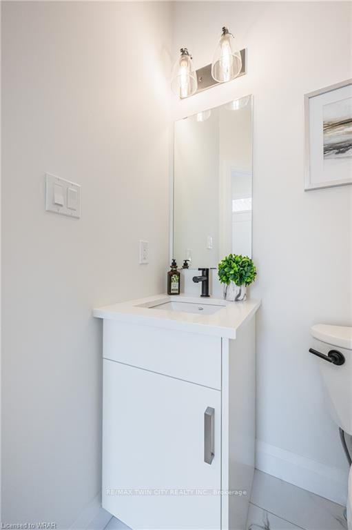 143 Elgin St N, #Lot 34