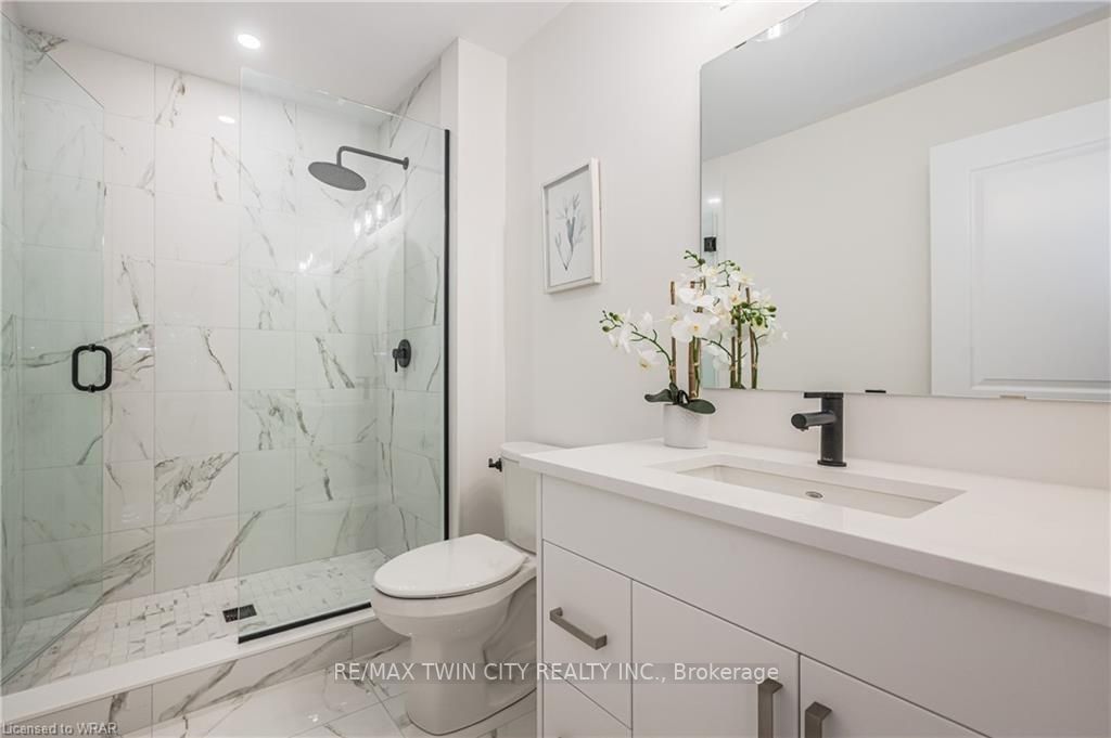 143 Elgin St N, #Lot 34