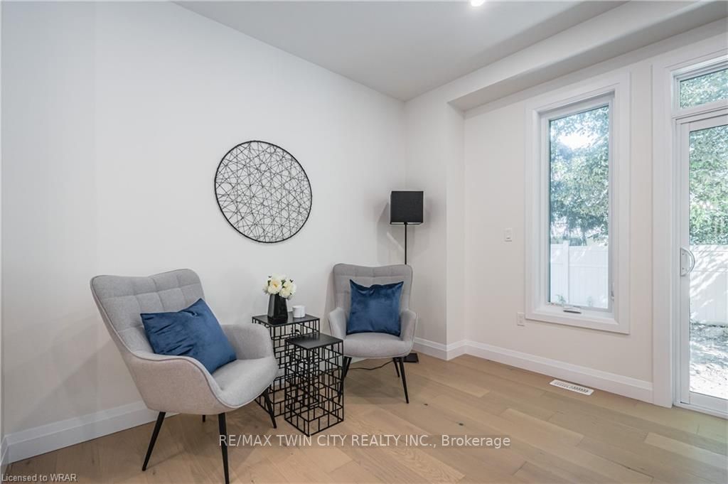 143 Elgin St N, #Lot 34