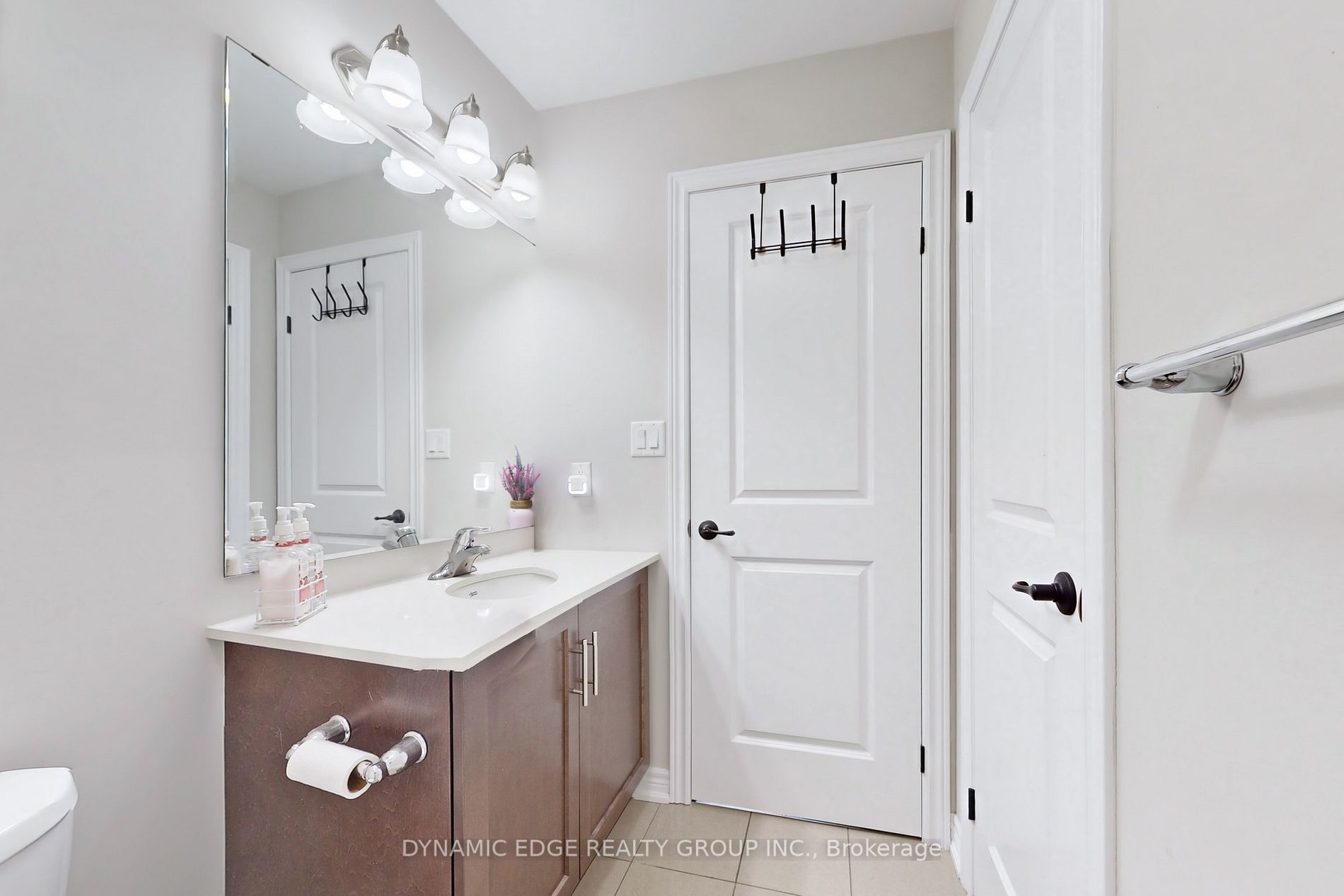377 Glancaster Rd, #69