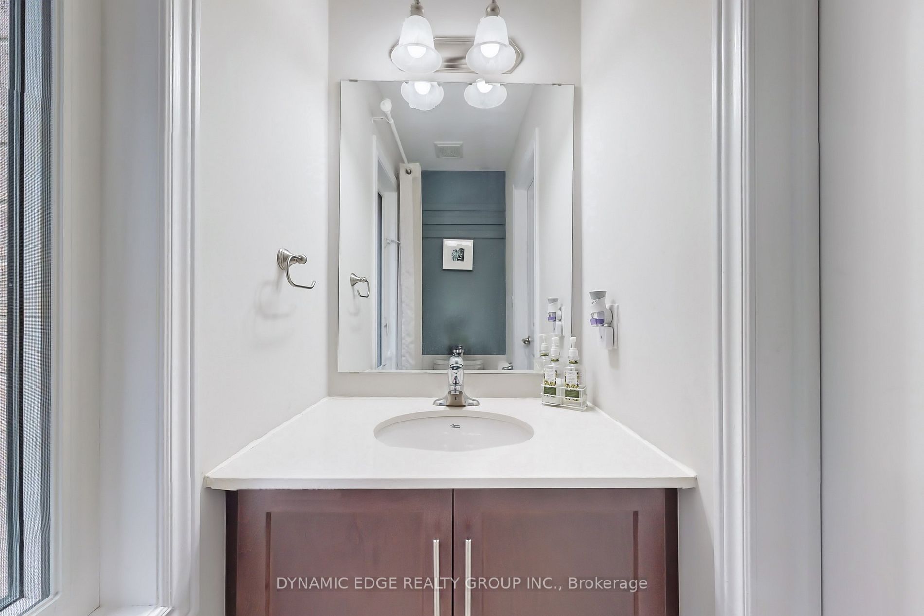 377 Glancaster Rd, #69