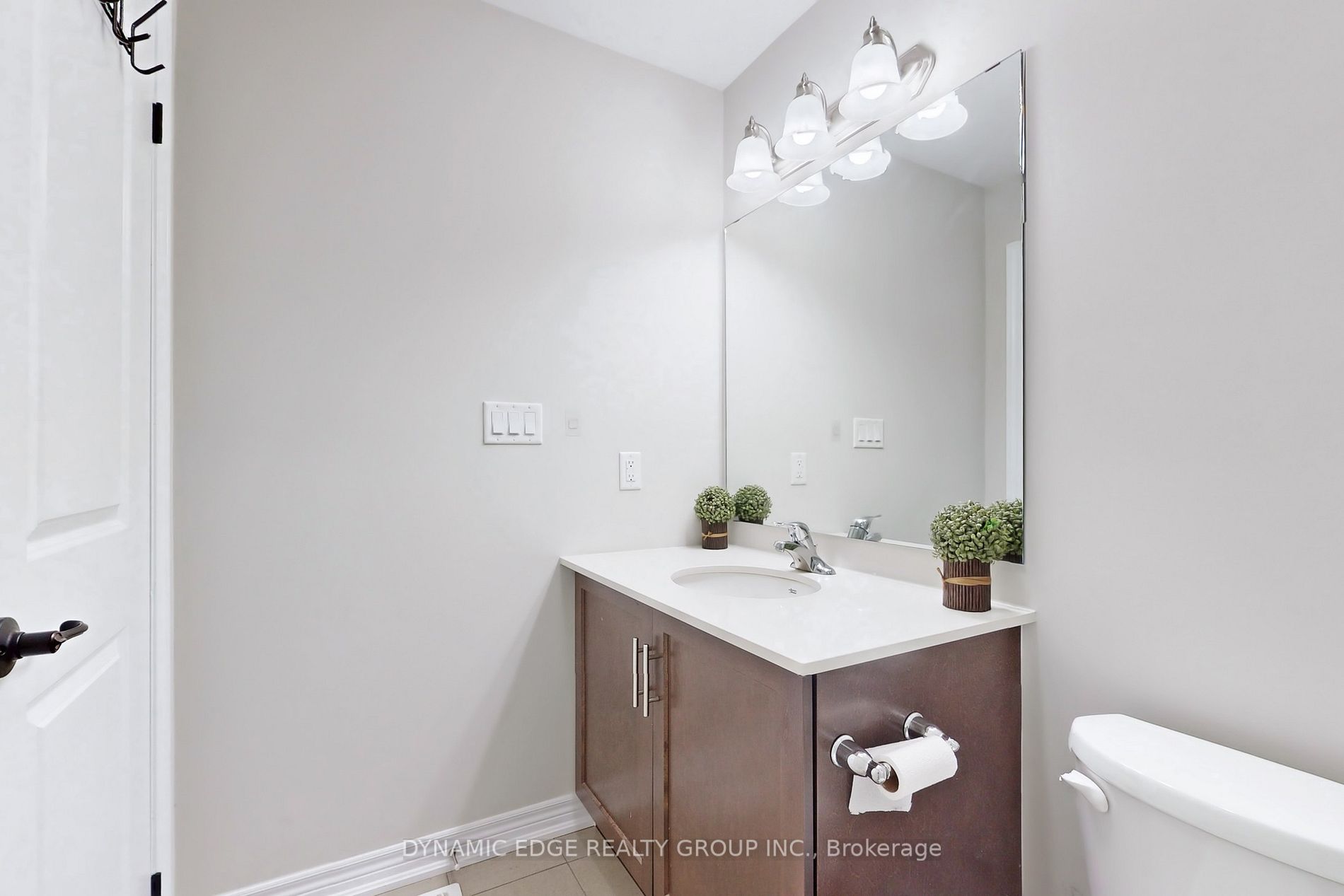 377 Glancaster Rd, #69