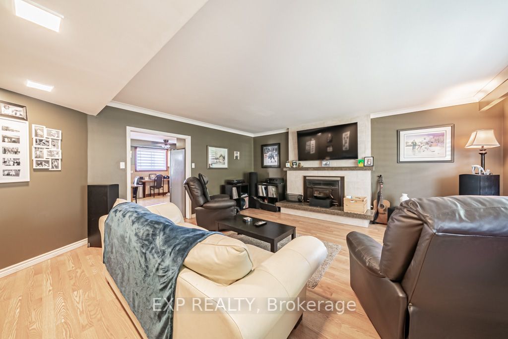 189 Gray Rd