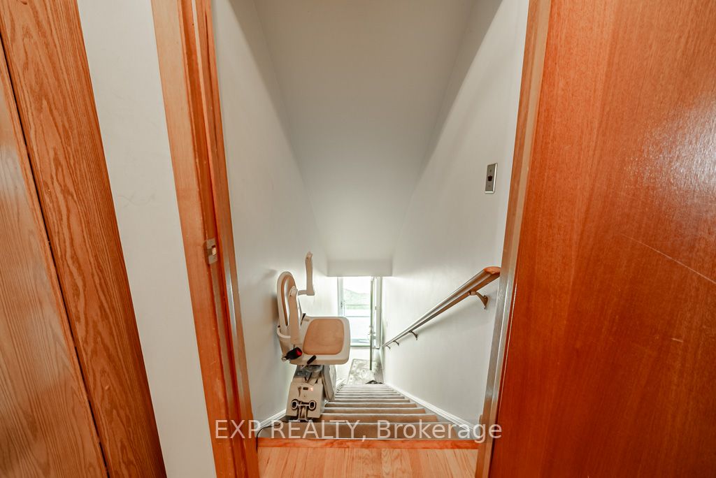 189 Gray Rd