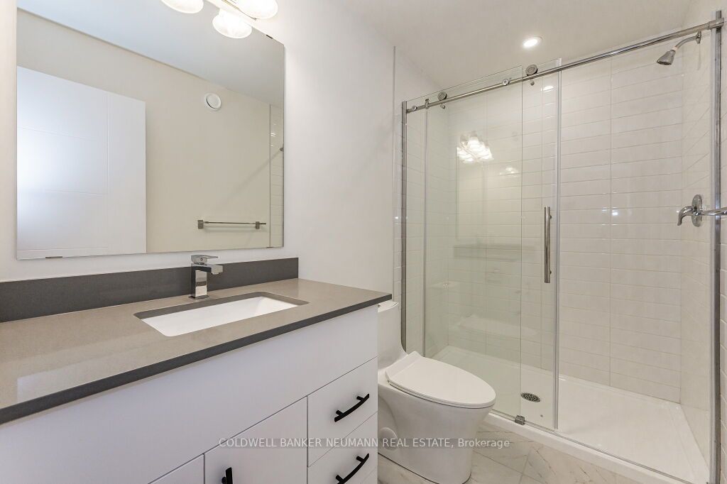 33 Lily Lane, #33