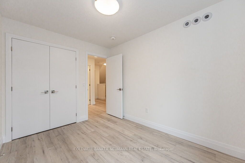 33 Lily Lane, #33