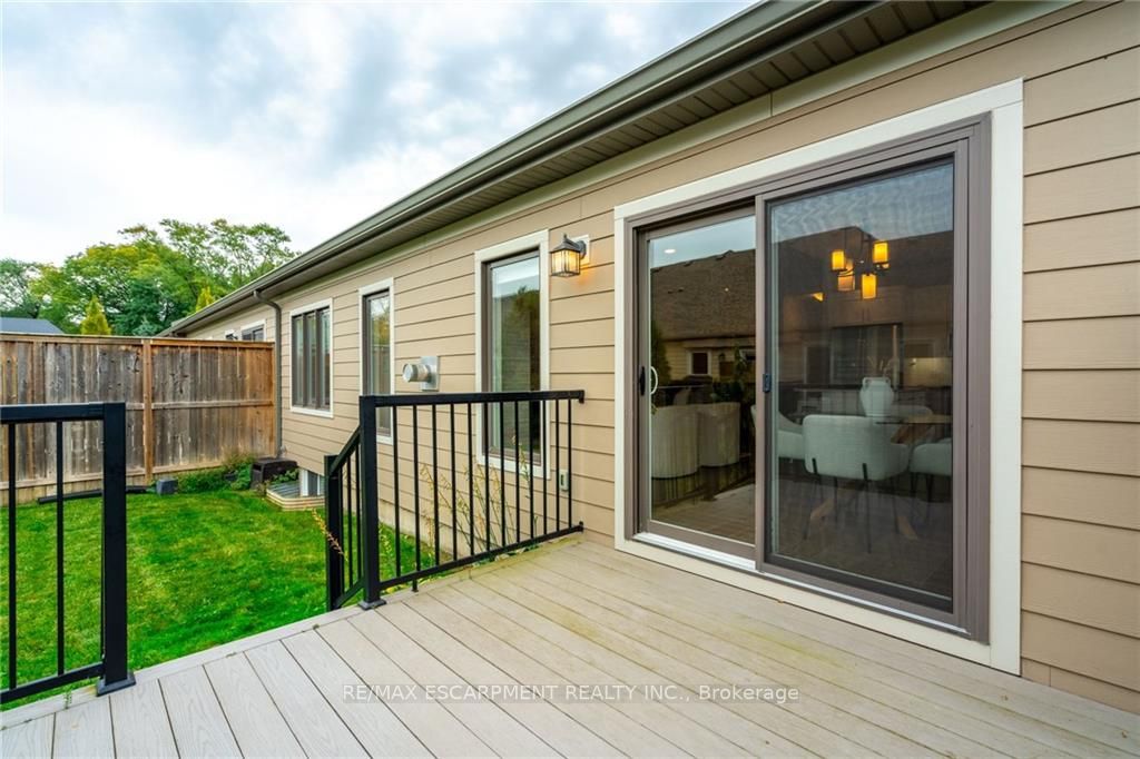 2 PROSPECT Lane #33