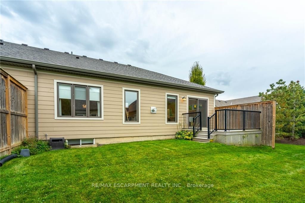 2 PROSPECT Lane #33