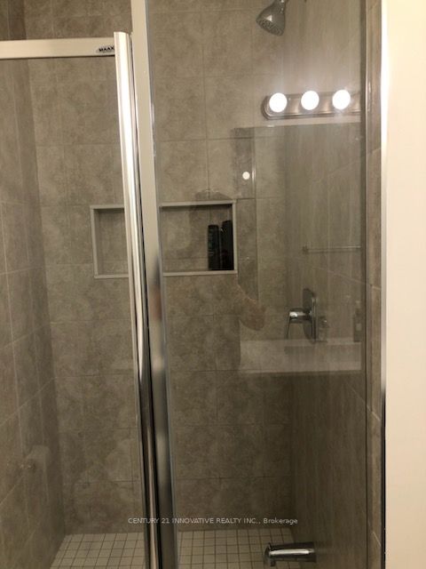 17 Lakewood Cres, #35