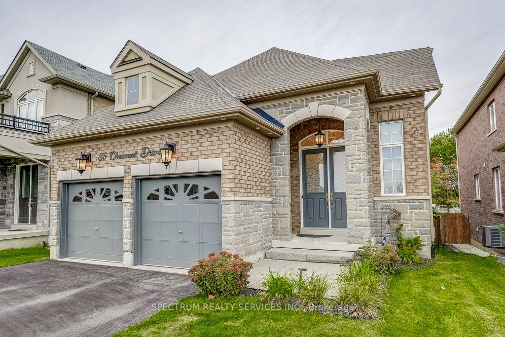 35 Chaumont Drive