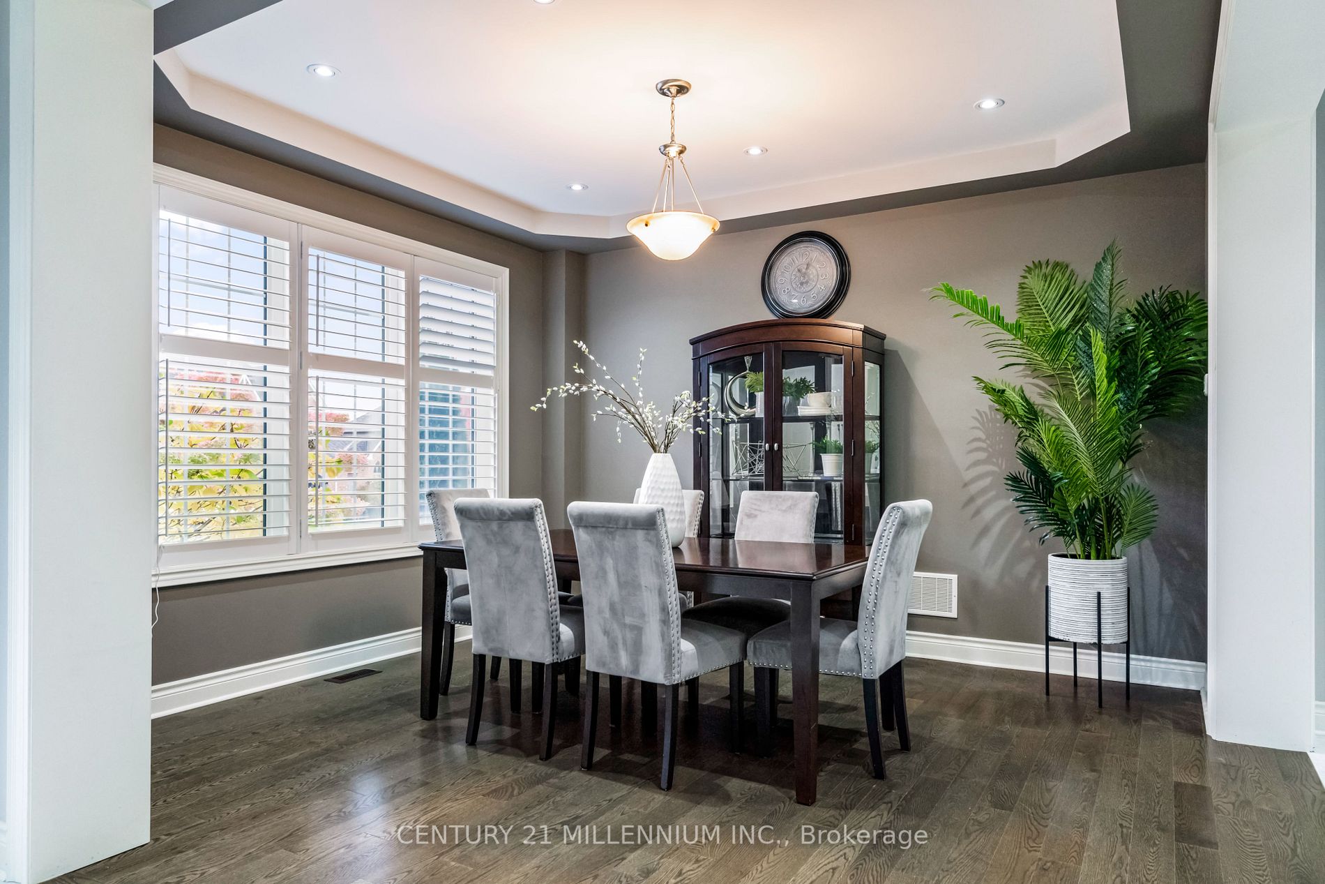 28 Mitchell Cres