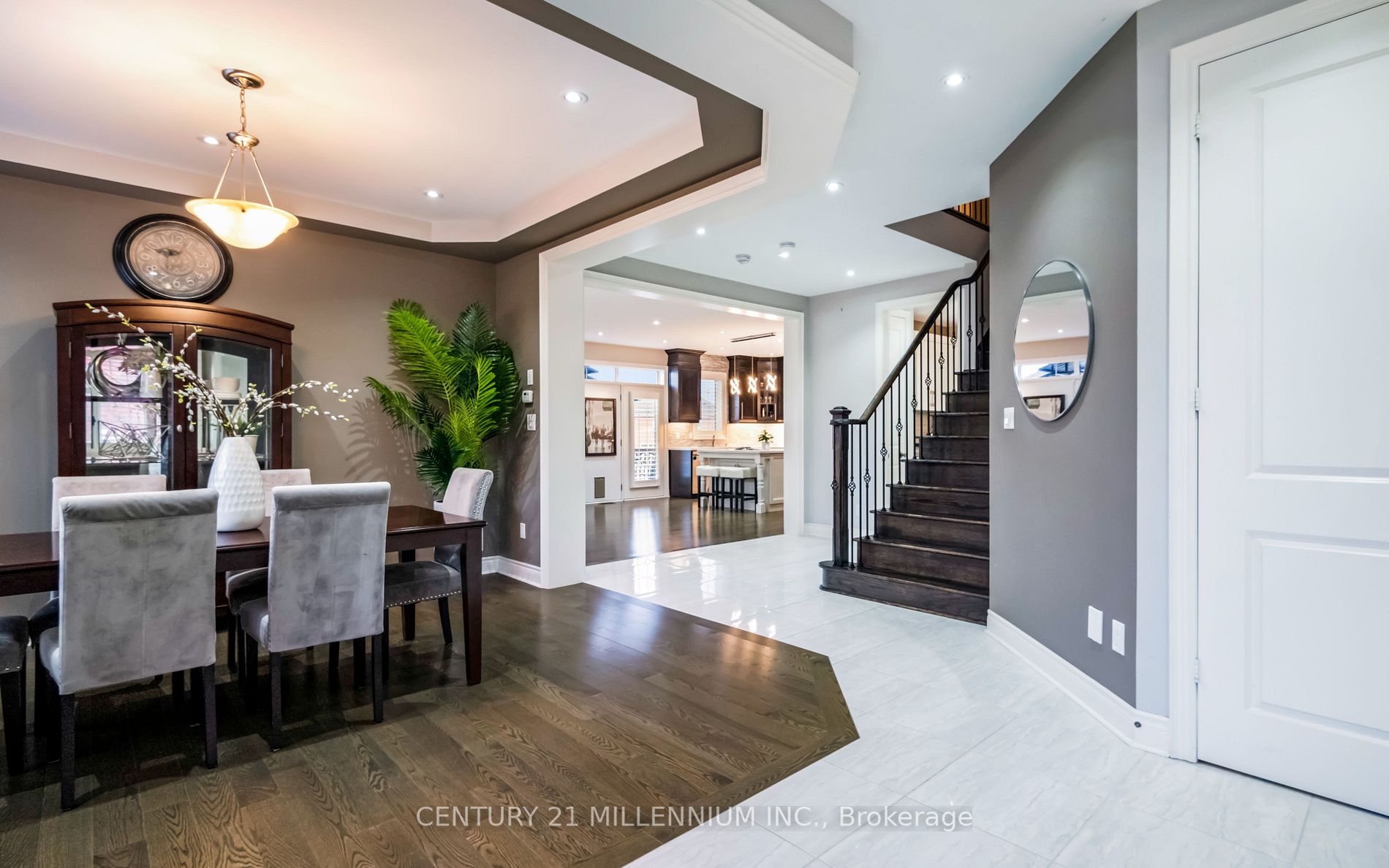 28 Mitchell Cres