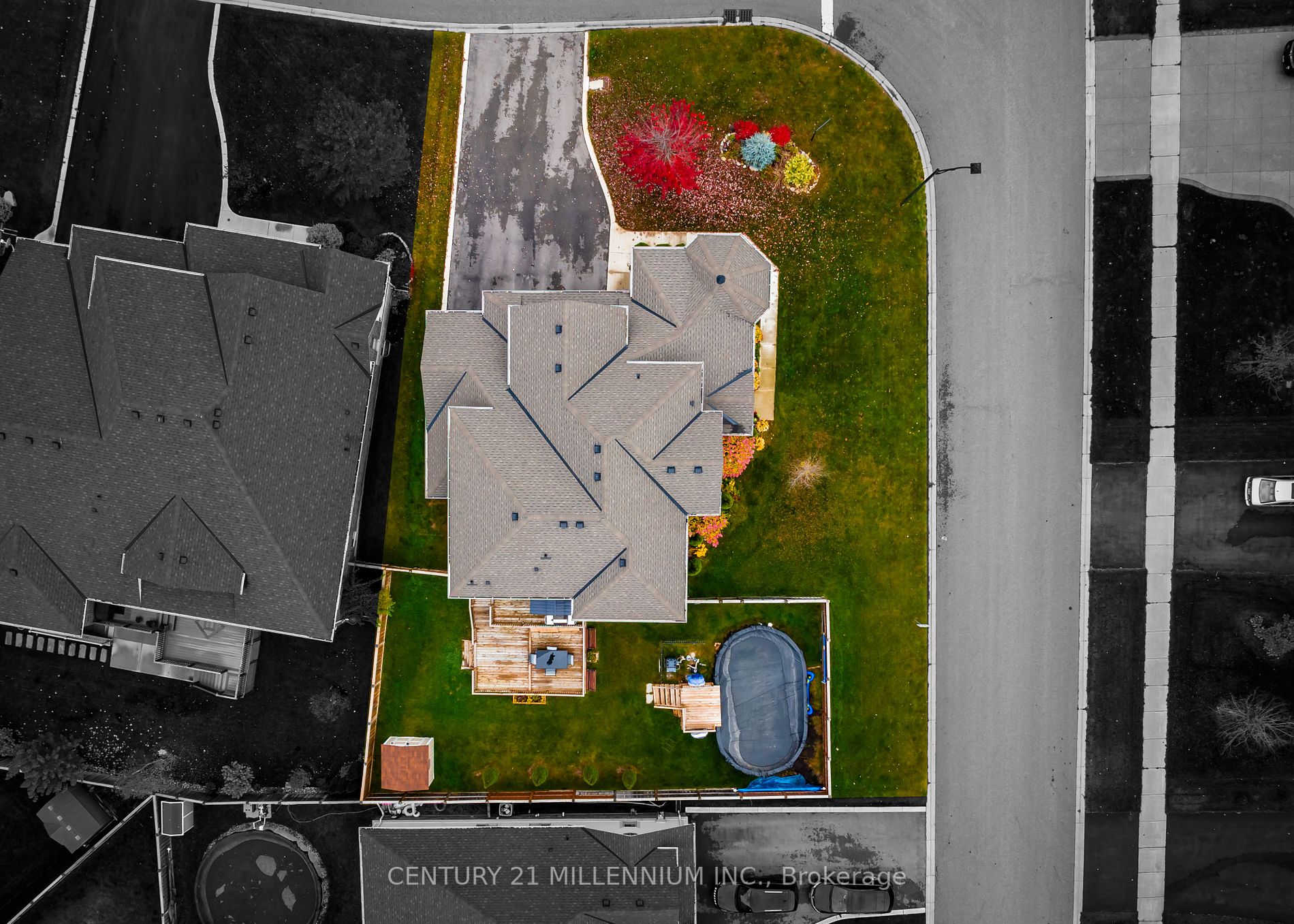 28 Mitchell Cres