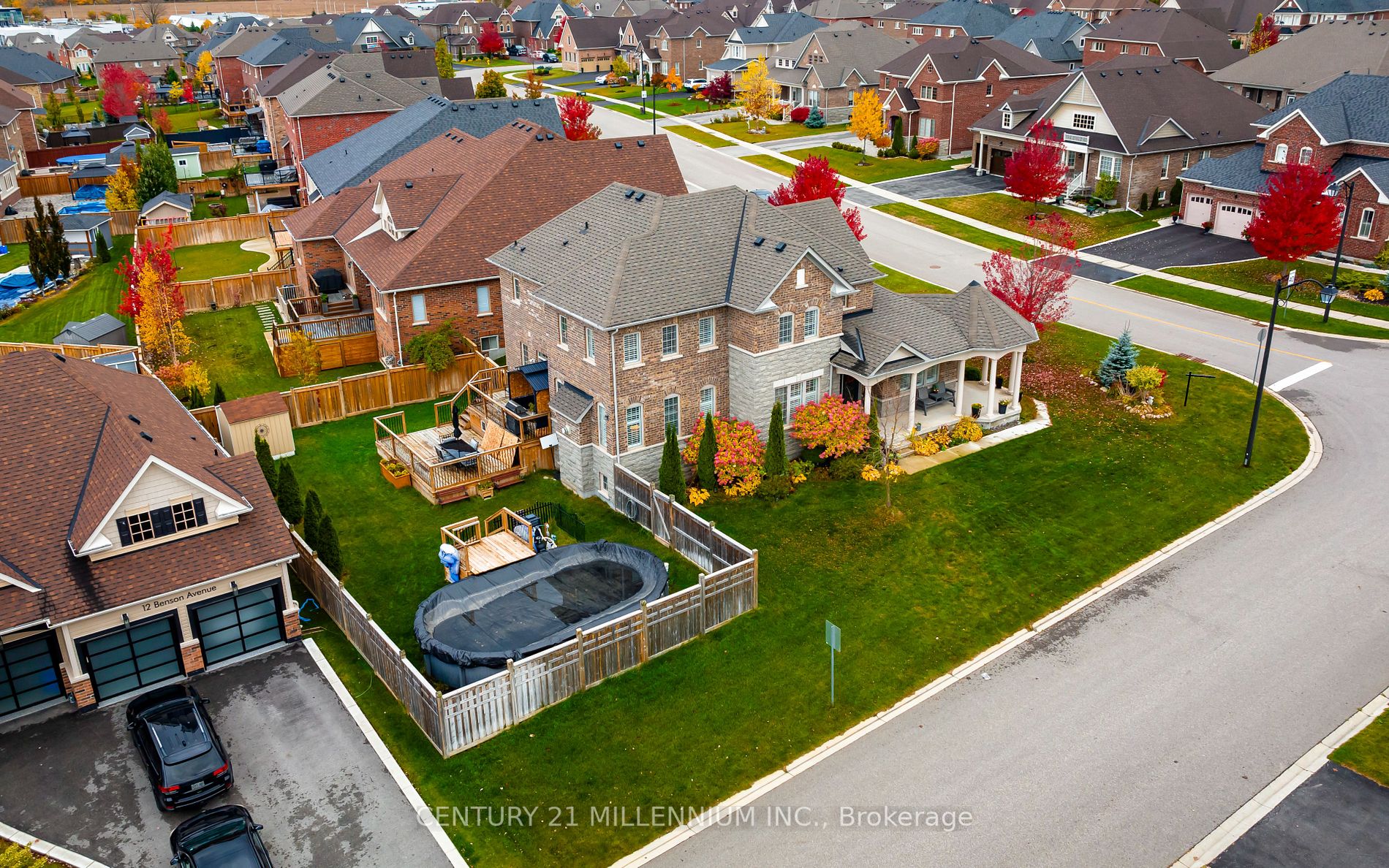 28 Mitchell Cres