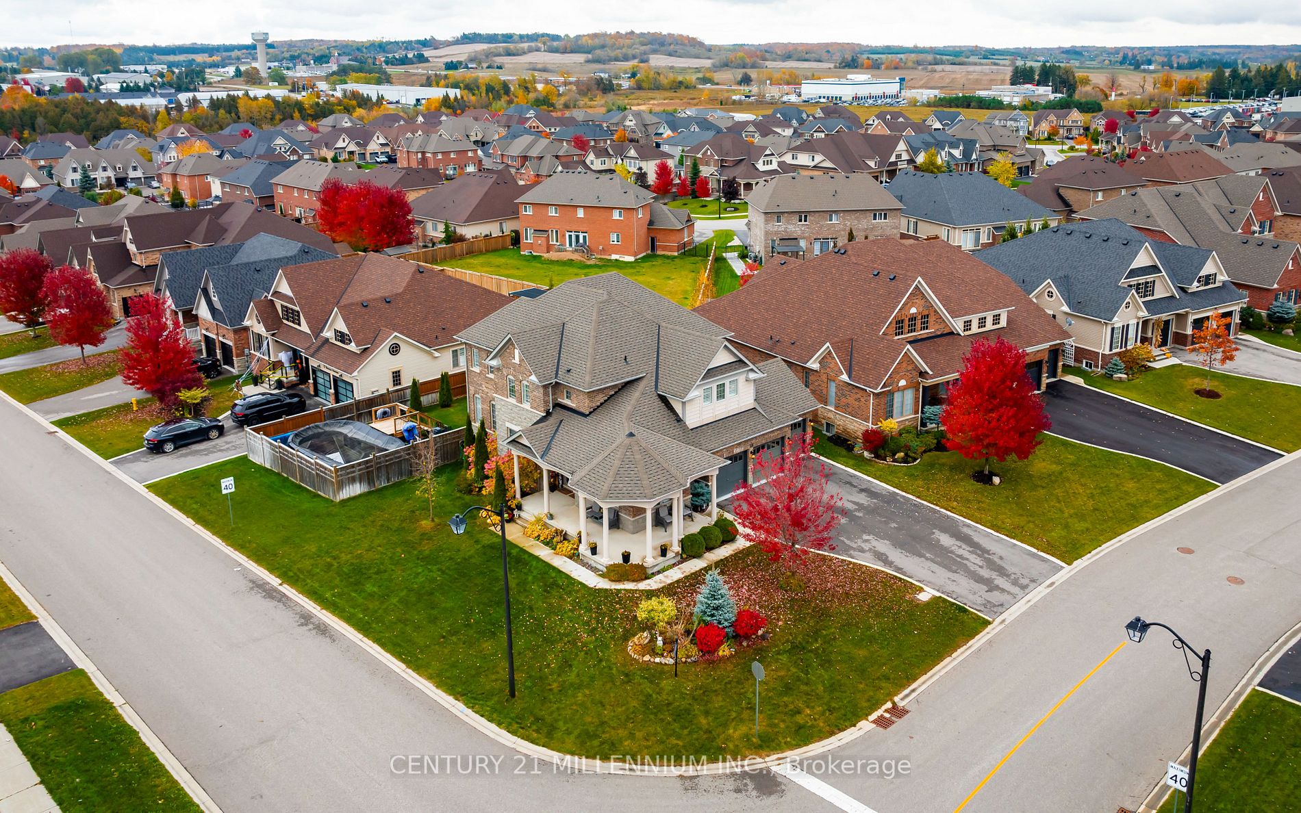 28 Mitchell Cres